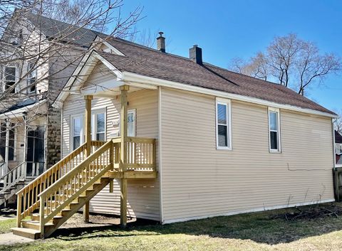 Photo of 8538 S Buffalo Avenue, Chicago, IL 60617 (MLS # 12596939)