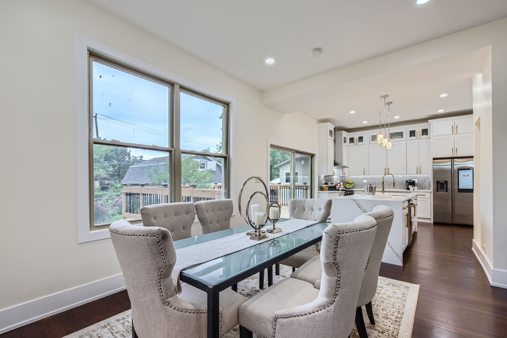 9556 S Winchester Avenue