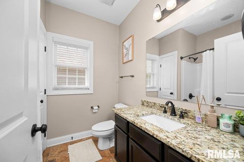 Tiny photo for 67 COBBLESTONE Lane, Le Claire, IA 52753 (MLS # QC4268093)