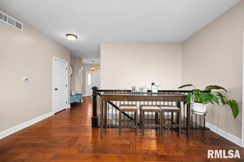 Tiny photo for 67 COBBLESTONE Lane, Le Claire, IA 52753 (MLS # QC4268093)