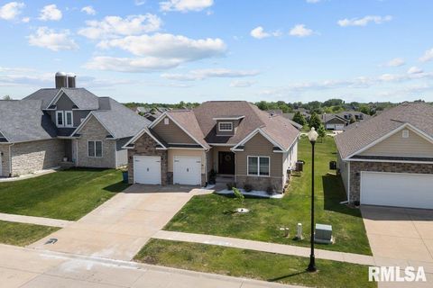 Tiny photo for 67 COBBLESTONE Lane, Le Claire, IA 52753 (MLS # QC4268093)