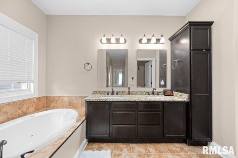 Tiny photo for 67 COBBLESTONE Lane, Le Claire, IA 52753 (MLS # QC4268093)