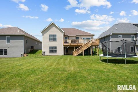 Tiny photo for 67 COBBLESTONE Lane, Le Claire, IA 52753 (MLS # QC4268093)