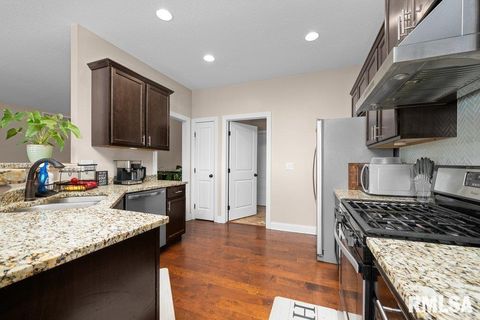 Tiny photo for 67 COBBLESTONE Lane, Le Claire, IA 52753 (MLS # QC4268093)