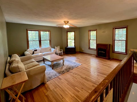 Tiny photo for 88 S Jungle Road, Murphysboro, IL 62966 (MLS # 12762907)