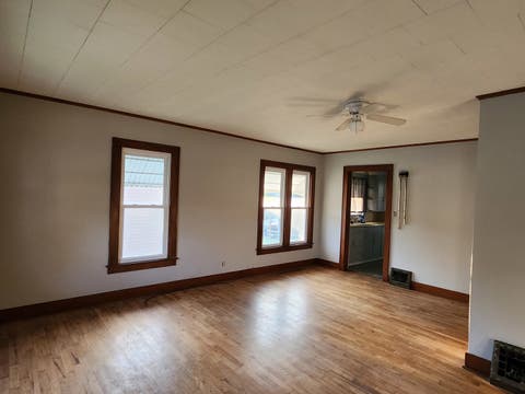 Tiny photo for 203 E Kaskaskia Street, Pinckneyville, IL 62274 (MLS # 12727595)