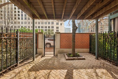Tiny photo for 1313 S Plymouth Court #C, Chicago, IL 60605 (MLS # 12619132)