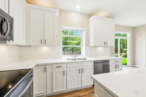 Tiny photo for 10592 Capitol Lane, Huntley, IL 60142 (MLS # 12442876)