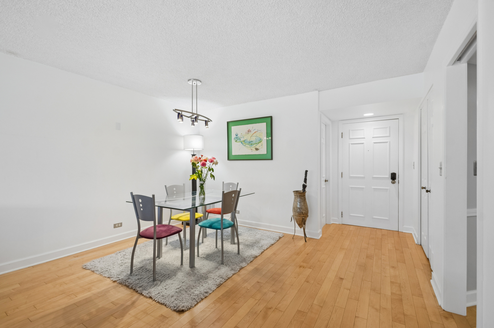706 WAUKEGAN Road 206-C