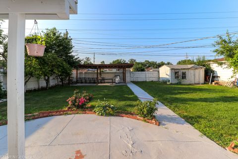 Tiny photo for 5644 Lyons Street, Morton Grove, IL 60053 (MLS # 12516633)
