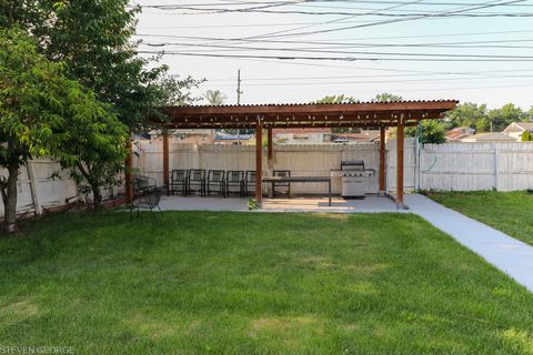 Tiny photo for 5644 Lyons Street, Morton Grove, IL 60053 (MLS # 12516633)