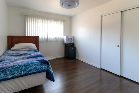 Tiny photo for 5644 Lyons Street, Morton Grove, IL 60053 (MLS # 12516633)