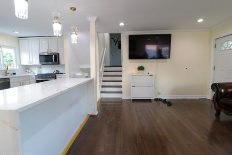 Tiny photo for 5644 Lyons Street, Morton Grove, IL 60053 (MLS # 12516633)