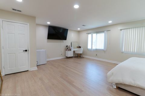 Tiny photo for 5644 Lyons Street, Morton Grove, IL 60053 (MLS # 12516633)