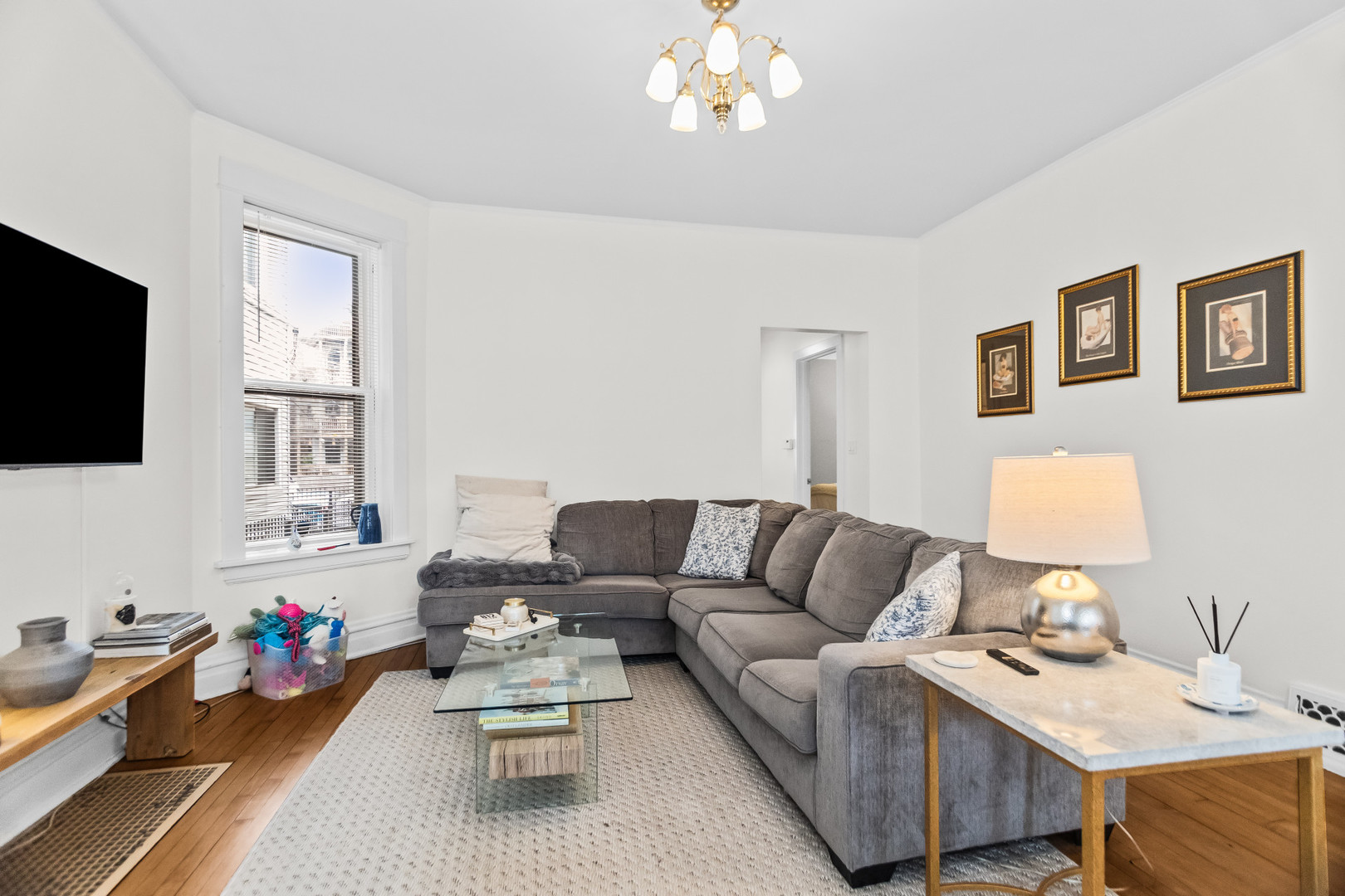 3732 N Racine Avenue