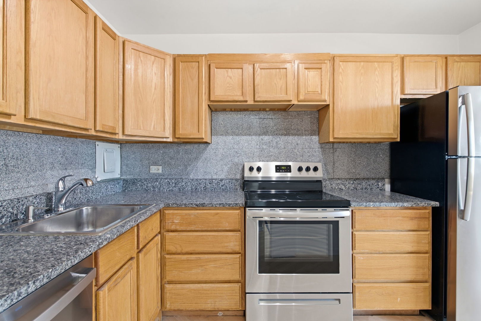 5757 N Sheridan Road 19D