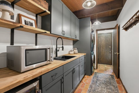 Tiny photo for 32433 N Forest Drive, Grayslake, IL 60030 (MLS # 12656567)