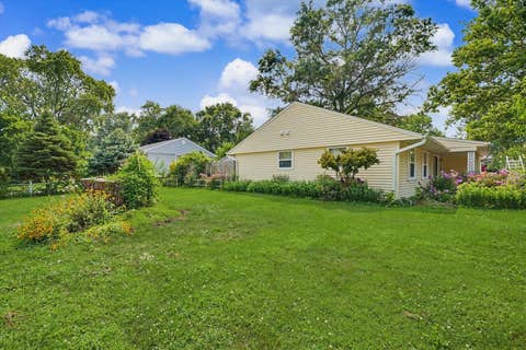 Tiny photo for 2601 Sheridan Drive, Champaign, IL 61821 (MLS # 12690986)