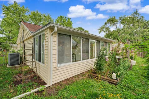 Tiny photo for 2601 Sheridan Drive, Champaign, IL 61821 (MLS # 12690986)