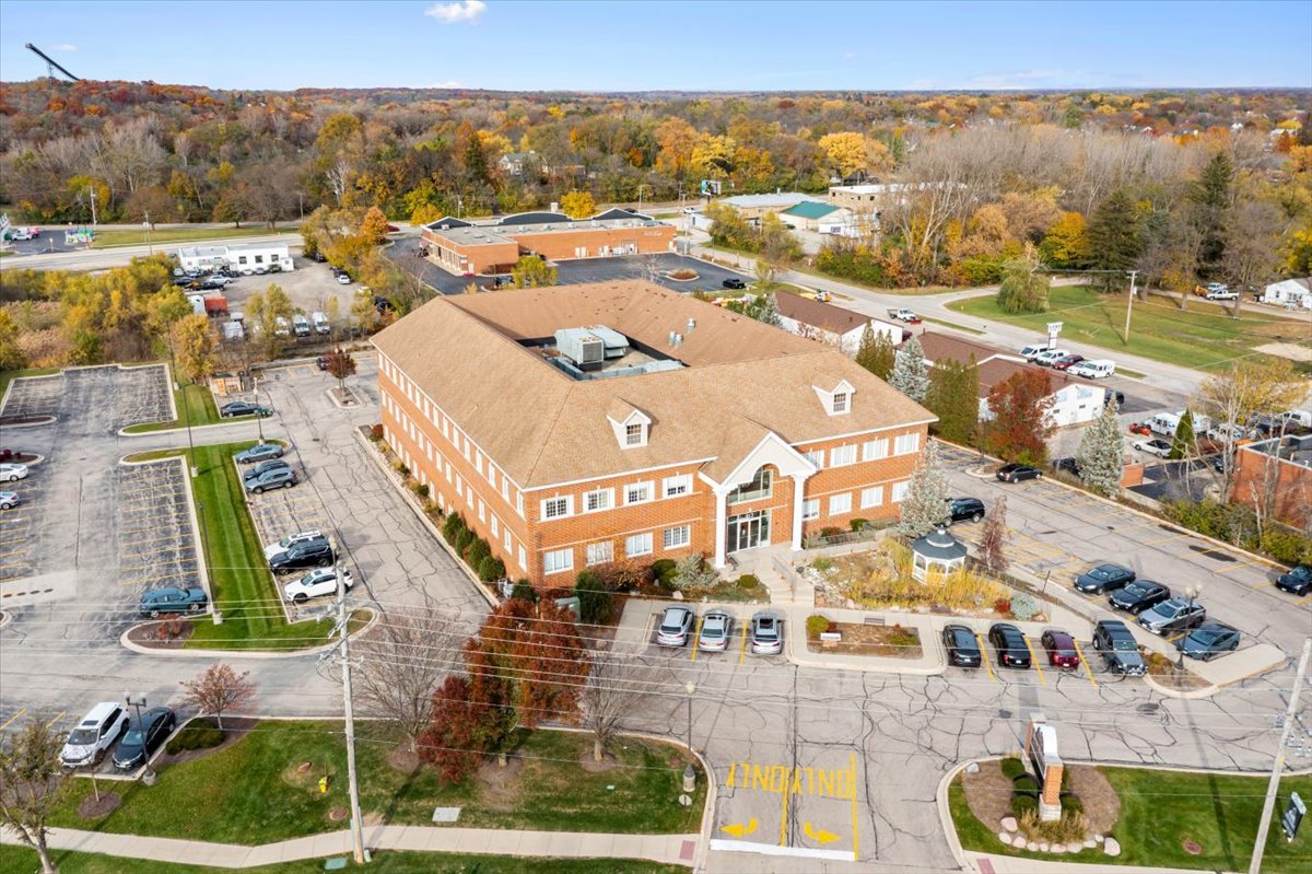 912 Northwest Highway 206