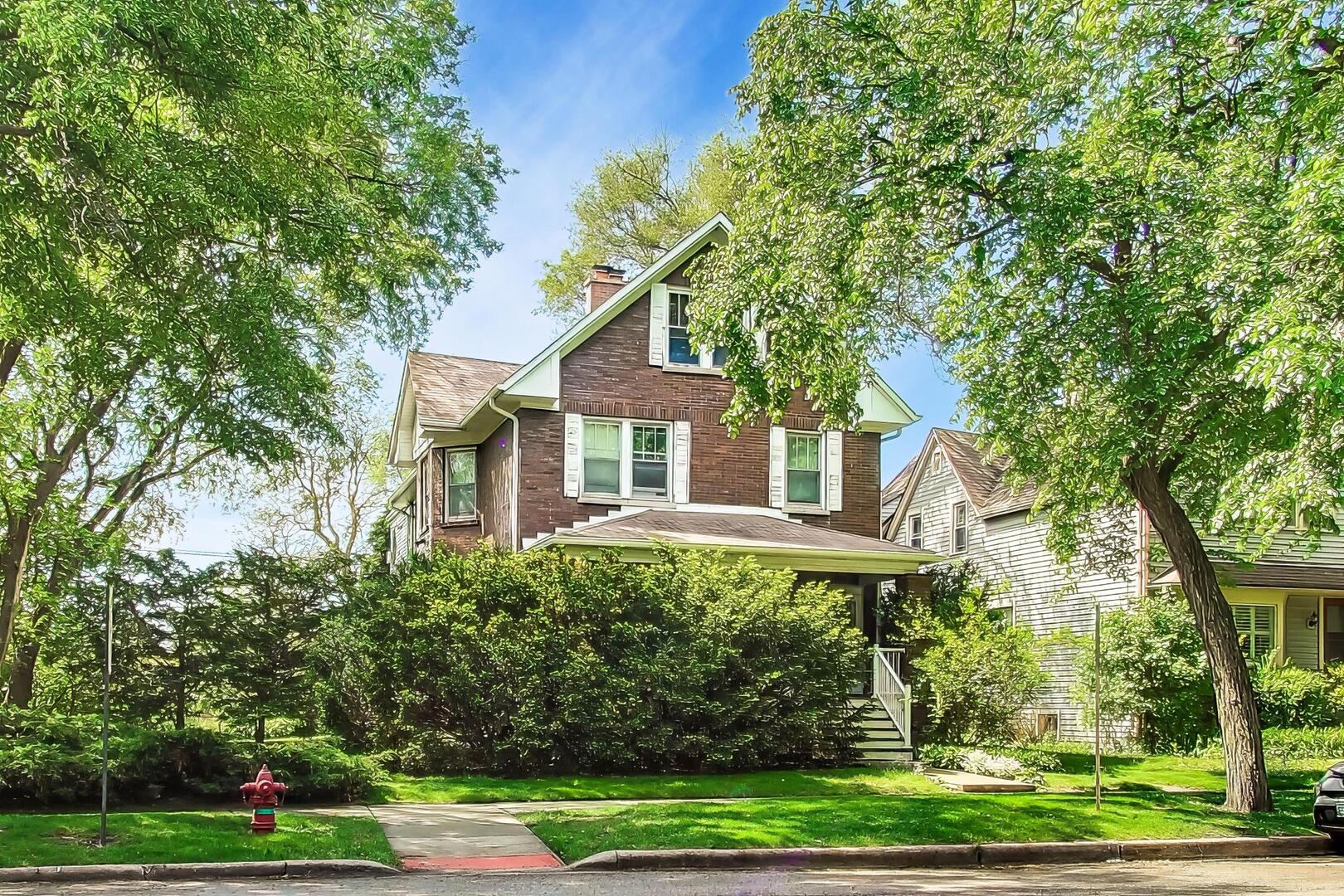 302 South Boulevard 2