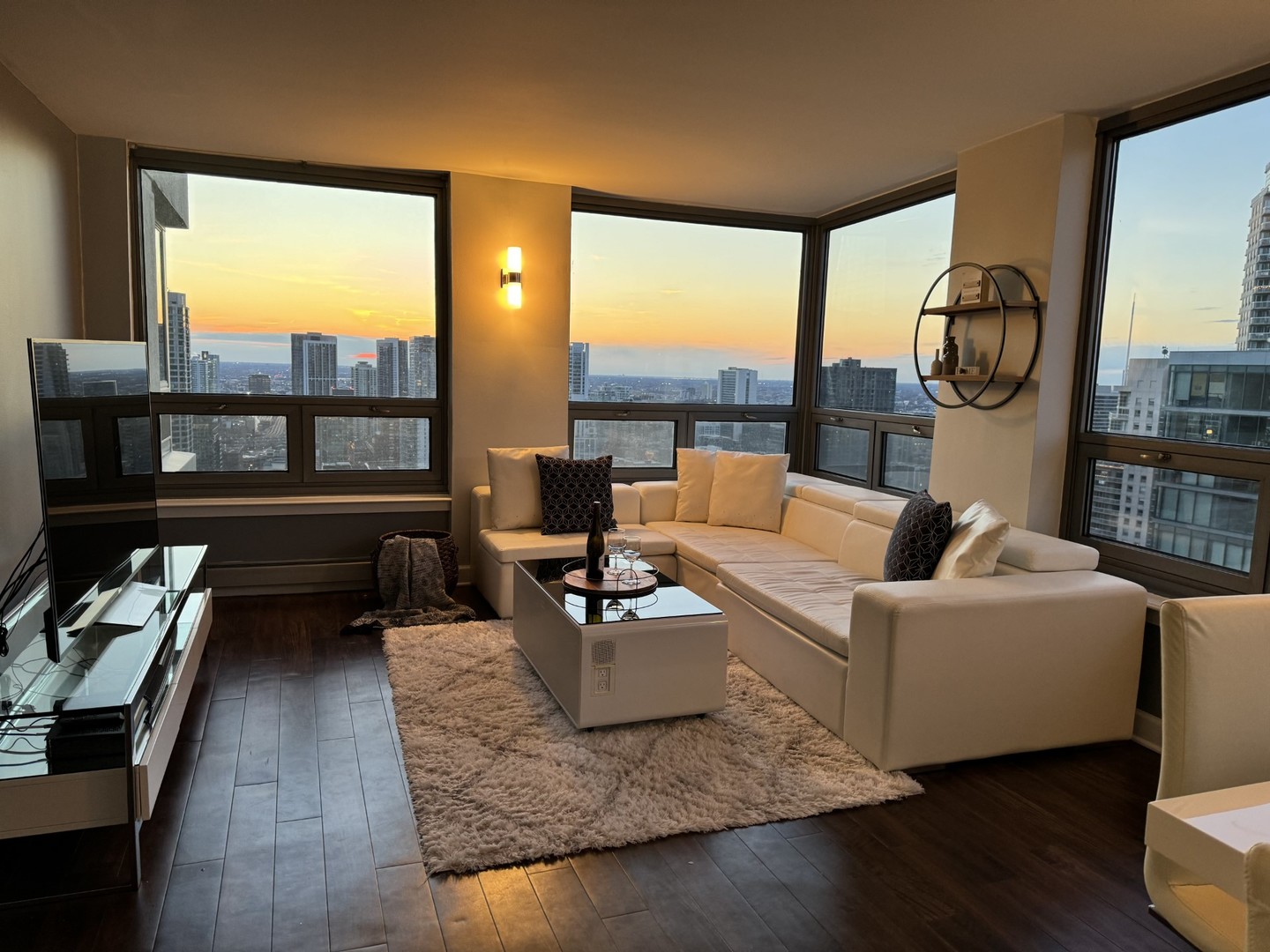 440 N Wabash Avenue 4204