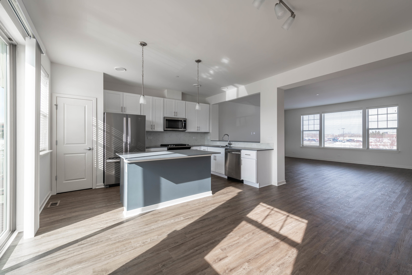 21599 W Field Court 21587