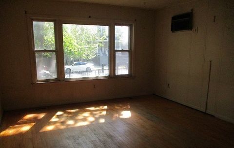 Tiny photo for 2928 N Sacramento Avenue, Chicago, IL 60618 (MLS # 12473045)