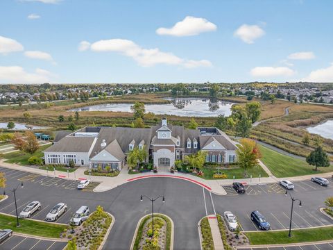 Tiny photo for 3162 Eastbank Circle, Mundelein, IL 60060 (MLS # 12479057)