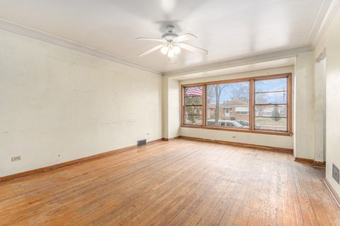 Tiny photo for 5232 S Lotus Avenue, Chicago, IL 60638 (MLS # 12585799)