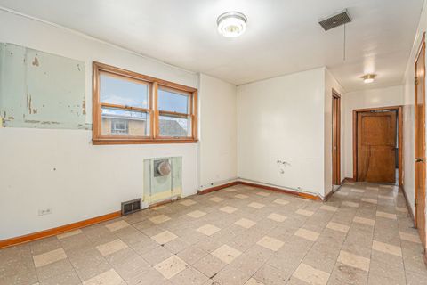 Tiny photo for 5232 S Lotus Avenue, Chicago, IL 60638 (MLS # 12585799)