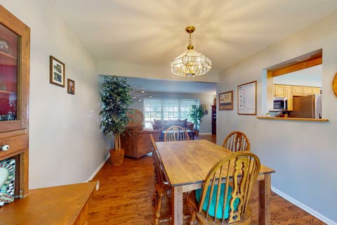 Tiny photo for 315 E Reseda Parkway, Palatine, IL 60067 (MLS # 12720525)