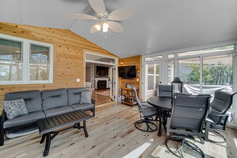 Tiny photo for 1139 Magnolia Road, Mundelein, IL 60060 (MLS # 12627275)