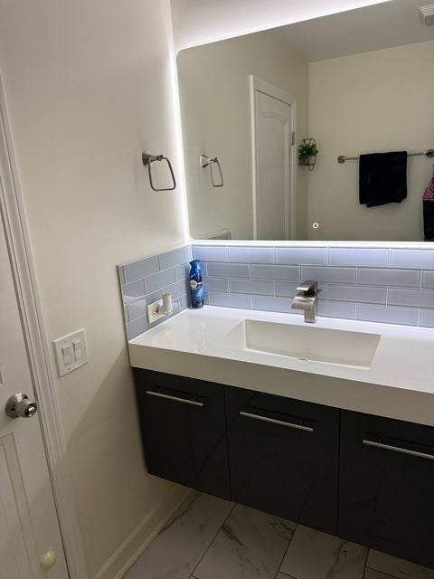 Tiny photo for 903 Maple Road, Flossmoor, IL 60422 (MLS # 12778882)