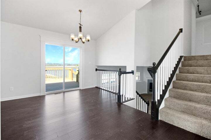 3008 W 82nd Place
