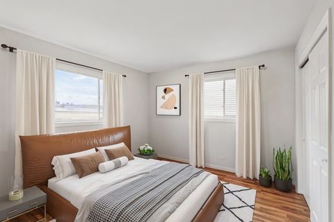 Tiny photo for 9408 Noel Avenue, Des Plaines, IL 60016 (MLS # 12605004)