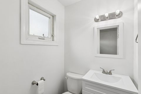 Tiny photo for 9408 Noel Avenue, Des Plaines, IL 60016 (MLS # 12605004)