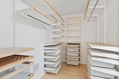 Tiny photo for 1640 Maple Avenue #1202, Evanston, IL 60201 (MLS # 12399478)