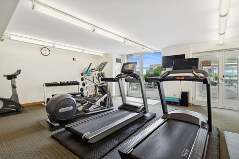 Tiny photo for 1640 Maple Avenue #1202, Evanston, IL 60201 (MLS # 12399478)