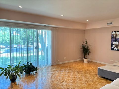 Tiny photo for 1430 Sandstone Drive #202, Wheeling, IL 60090 (MLS # 12448339)