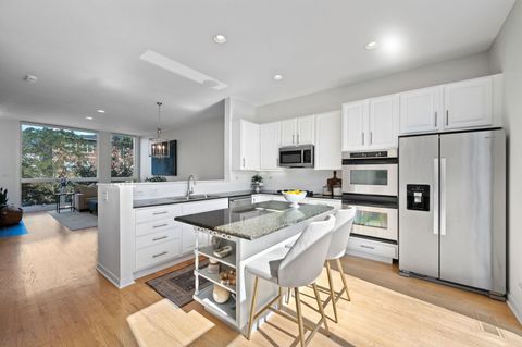 Tiny photo for 1759 W Wellington Avenue, Chicago, IL 60657 (MLS # 12491083)