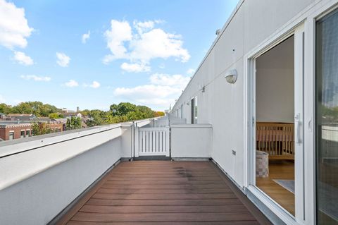 Tiny photo for 1759 W Wellington Avenue, Chicago, IL 60657 (MLS # 12491083)