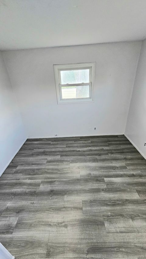 Tiny photo for 1702 Oak Grove Avenue, Sterling, IL 61081 (MLS # 12579996)