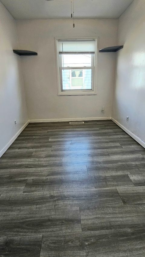 Tiny photo for 1702 Oak Grove Avenue, Sterling, IL 61081 (MLS # 12579996)