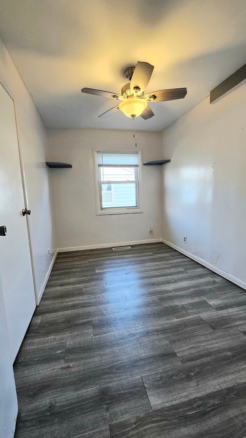 Tiny photo for 1702 Oak Grove Avenue, Sterling, IL 61081 (MLS # 12579996)