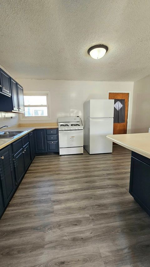 Tiny photo for 1702 Oak Grove Avenue, Sterling, IL 61081 (MLS # 12579996)