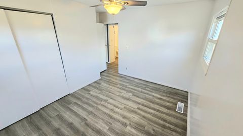 Tiny photo for 1702 Oak Grove Avenue, Sterling, IL 61081 (MLS # 12579996)