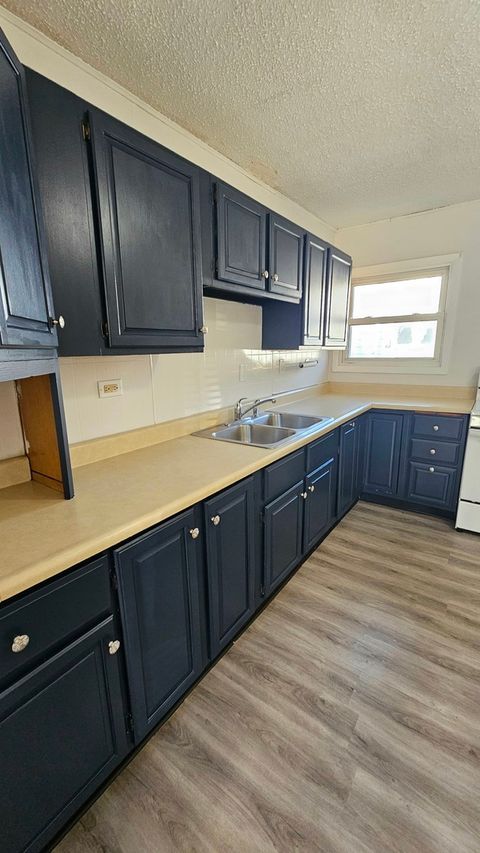 Tiny photo for 1702 Oak Grove Avenue, Sterling, IL 61081 (MLS # 12579996)