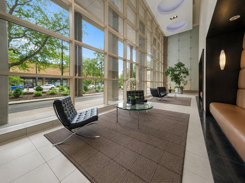 Tiny photo for 5320 N SHERIDAN Road #405, Chicago, IL 60640 (MLS # 12764177)