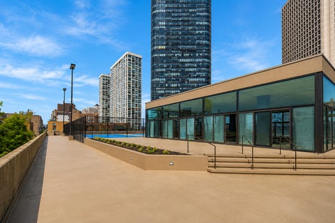 Tiny photo for 5320 N SHERIDAN Road #405, Chicago, IL 60640 (MLS # 12764177)